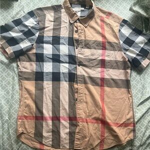 Burberry shirt size extra large